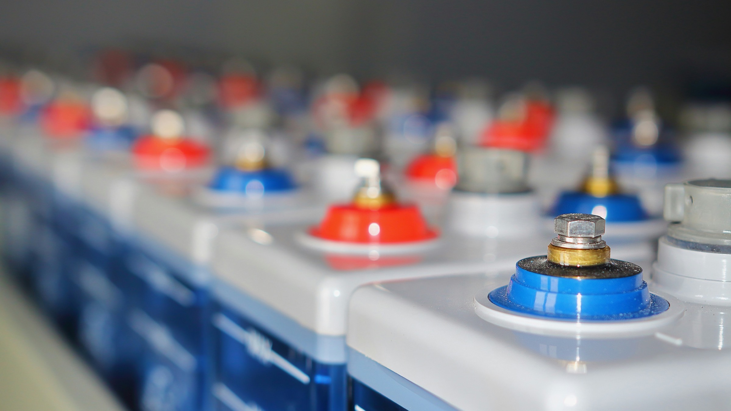 Piano cinese per le batterie: difetti a parti per miliardo entro il 2030