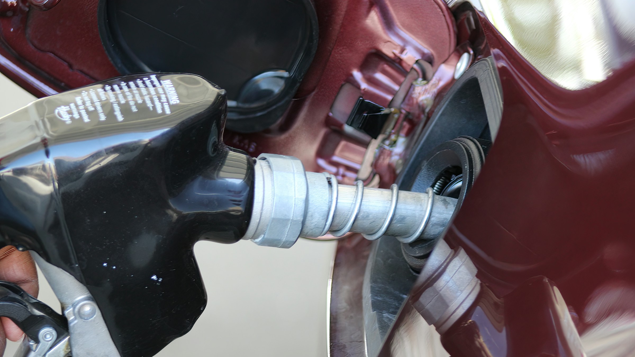 Prezzo del gasolio ai massimi del 2026: cosa arriva sulle vostre consegne